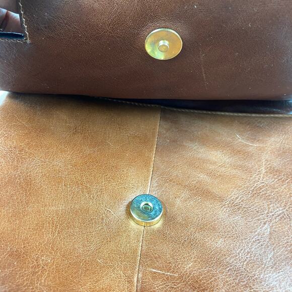 Made in Italy Leather Hand Bag - Picture 9 of 13